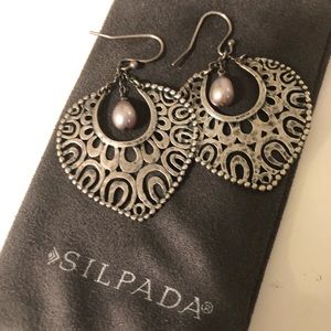 Silpada Vintage Filigree Grey Pearl earrings